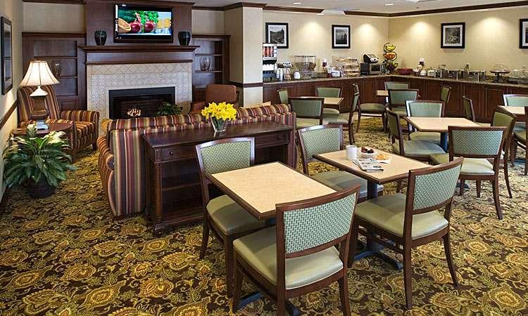 Country Inn & Suites By Radisson, Knoxville At Cedar Bluff, Tn Εξωτερικό φωτογραφία