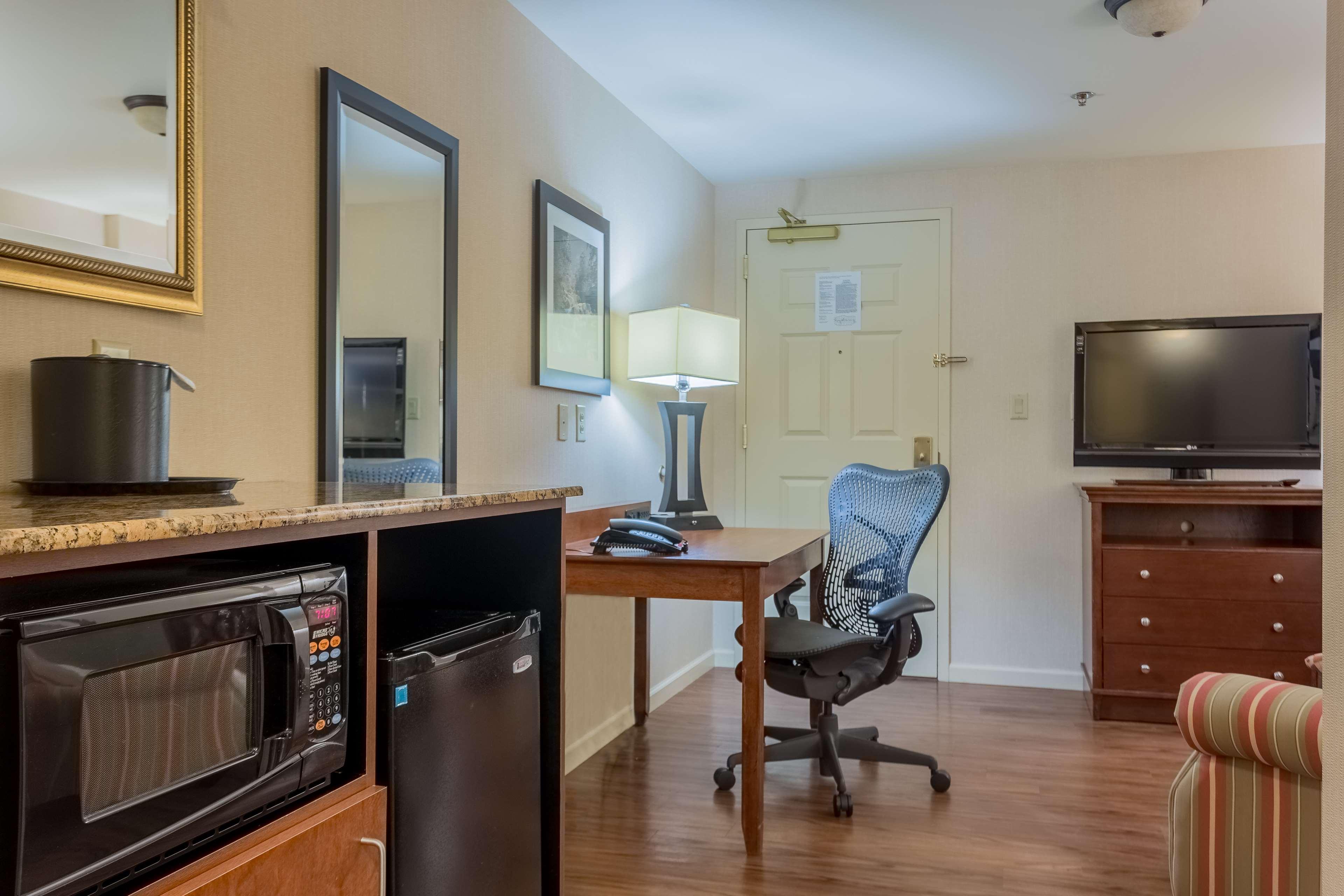 Country Inn & Suites By Radisson, Knoxville At Cedar Bluff, Tn Εξωτερικό φωτογραφία