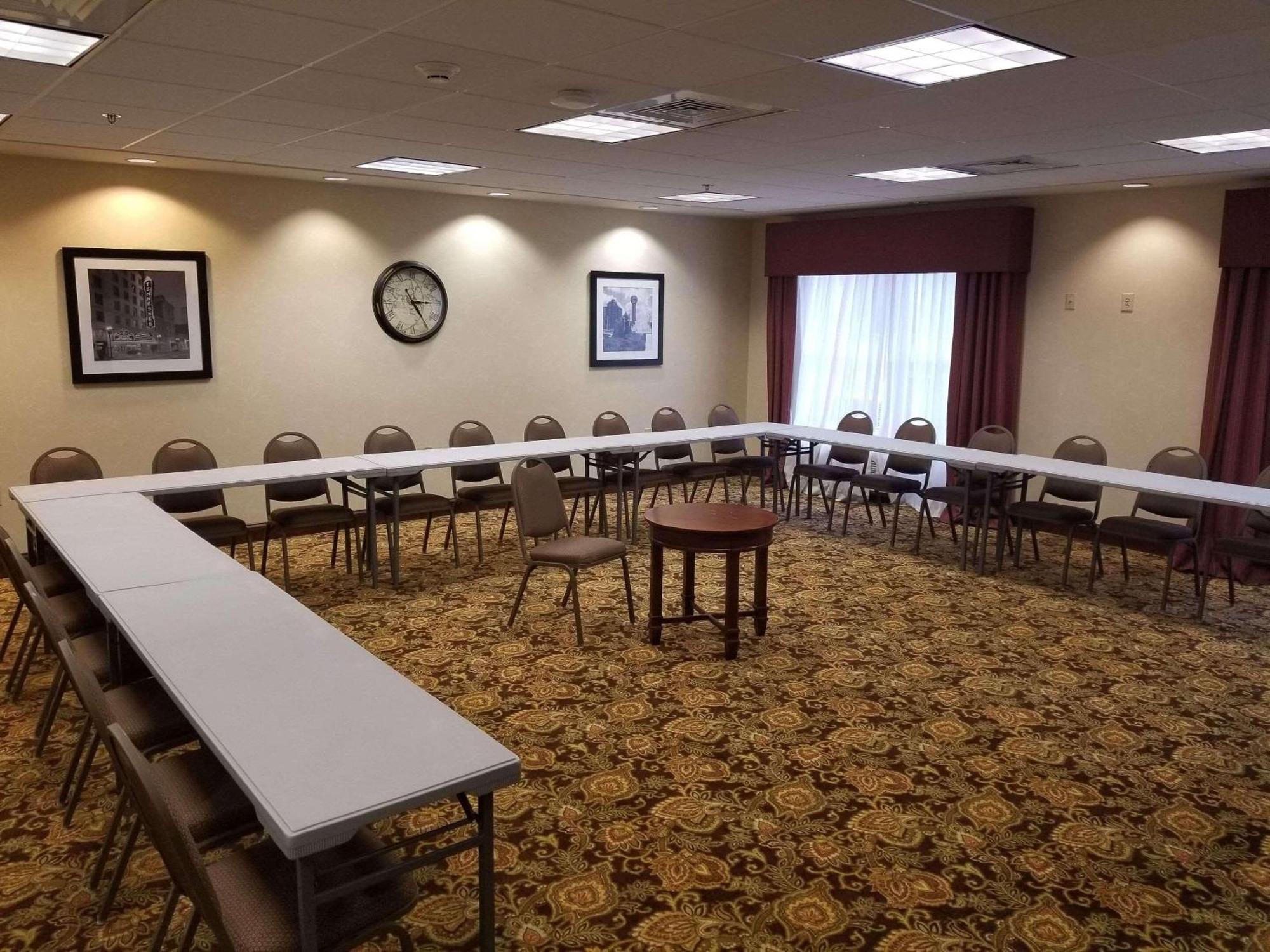 Country Inn & Suites By Radisson, Knoxville At Cedar Bluff, Tn Εξωτερικό φωτογραφία