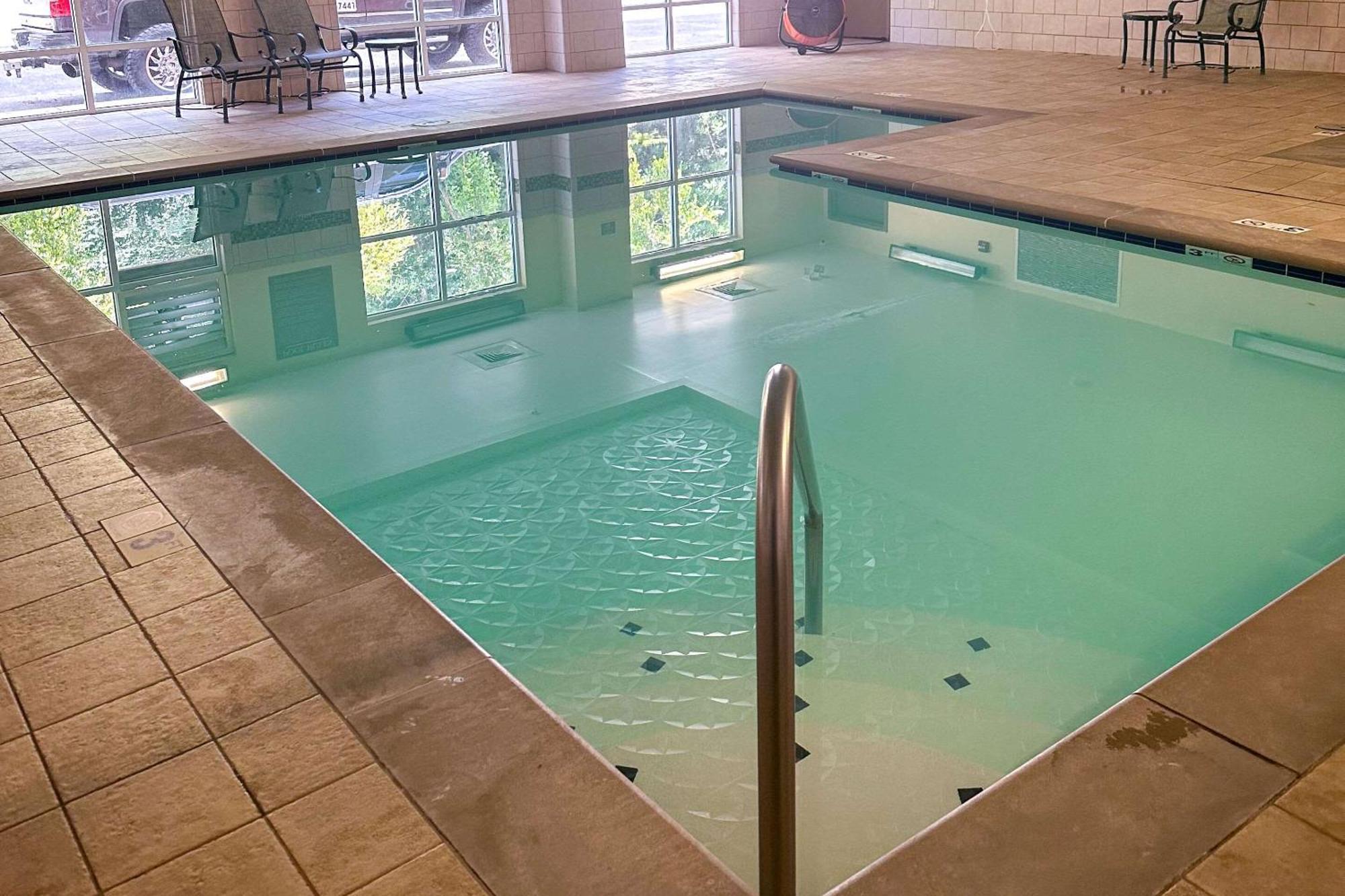 Country Inn & Suites By Radisson, Knoxville At Cedar Bluff, Tn Εξωτερικό φωτογραφία